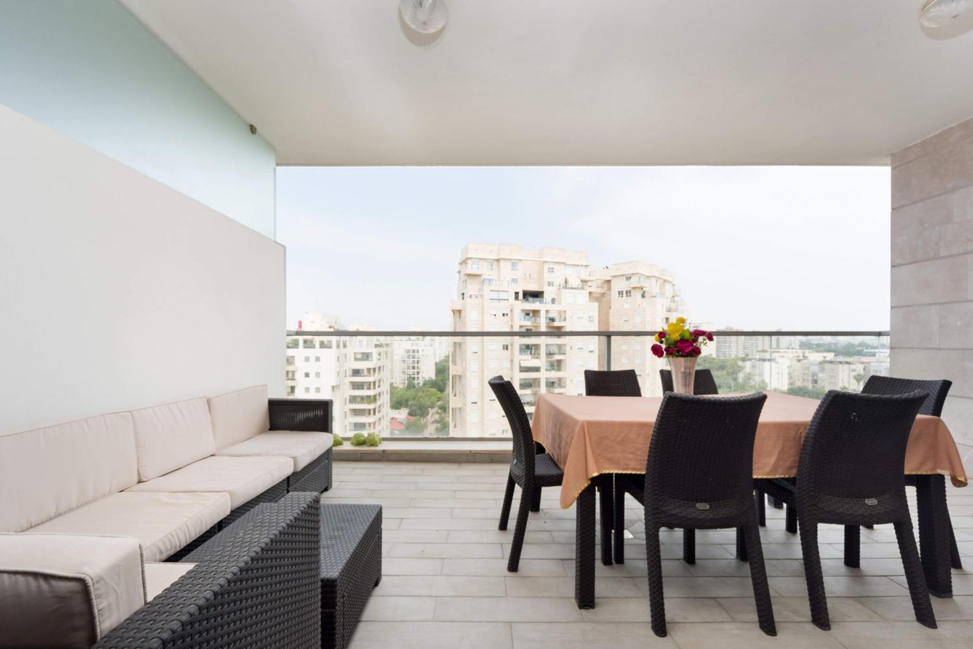 Urban Gem With Outdoor Lounge By Sea N' Rent Daire Tel Aviv Dış mekan fotoğraf